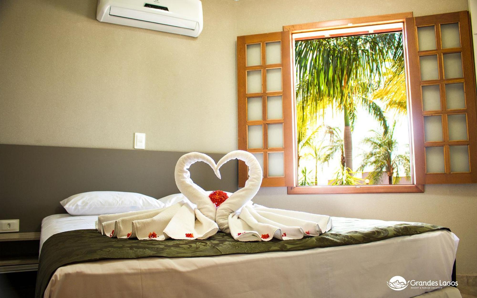 Grandes Lagos Resorts E Parque Aquatico Santa Clara d'Oeste Pokój zdjęcie