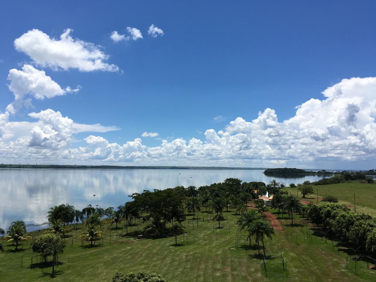 Grandes Lagos Resorts E Parque Aquatico Santa Clara d'Oeste Zewnętrze zdjęcie
