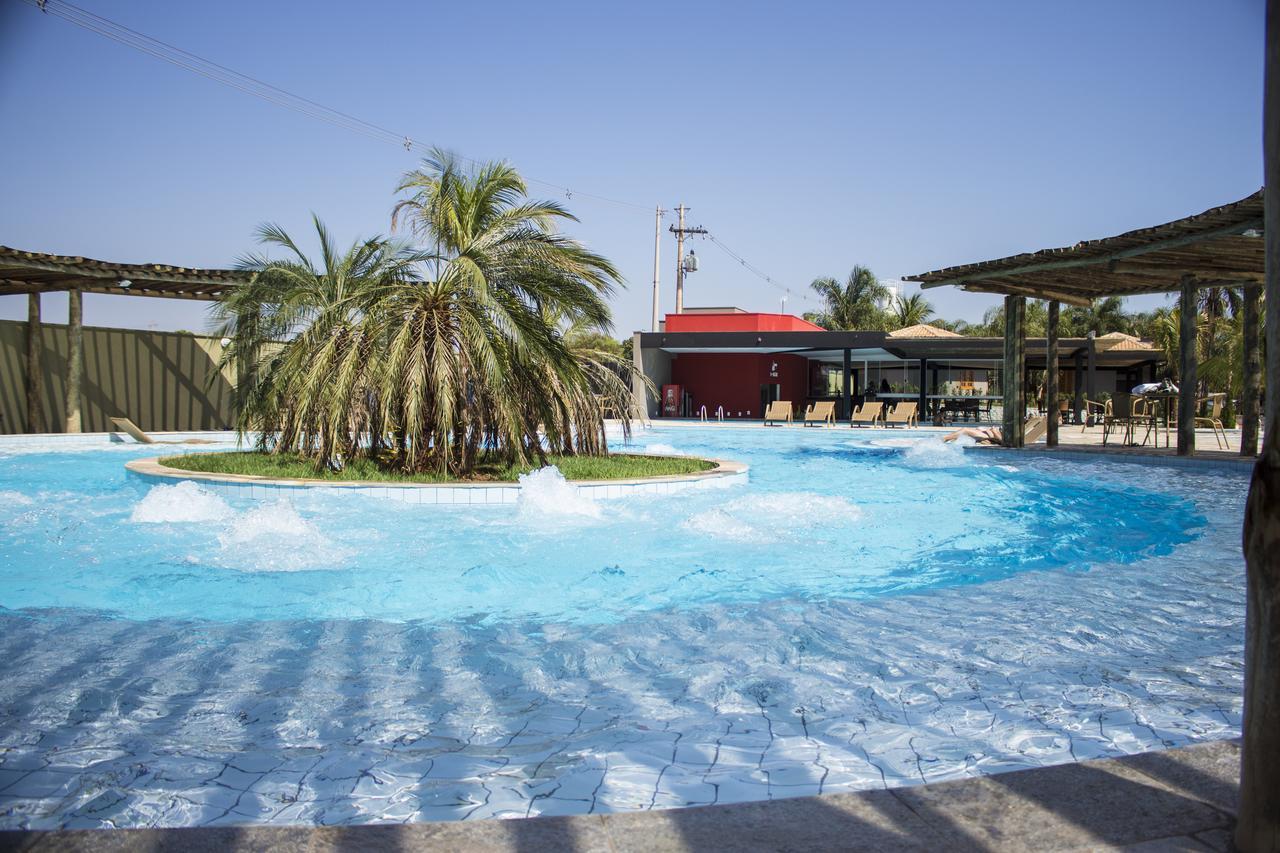 Grandes Lagos Resorts E Parque Aquatico Santa Clara d'Oeste Zewnętrze zdjęcie